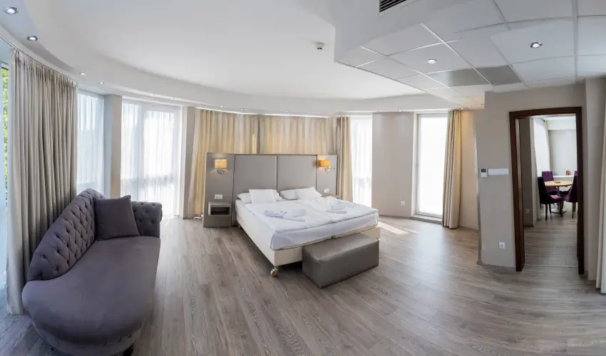 B�stya Konferencia �s Wellness Hotel Miskolctapolca - M�rcius 15.  (min. 3 �j)