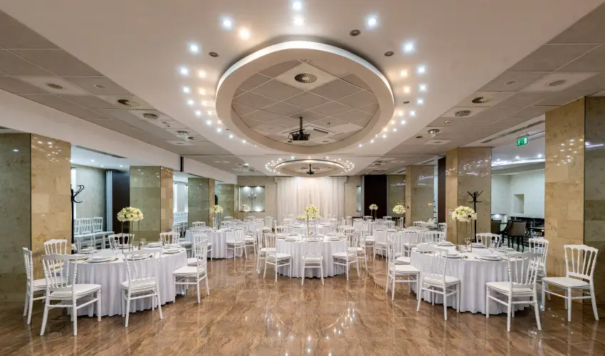 B�stya Konferencia �s Wellness Hotel Miskolctapolca - M�rcius 15.  (min. 3 �j)