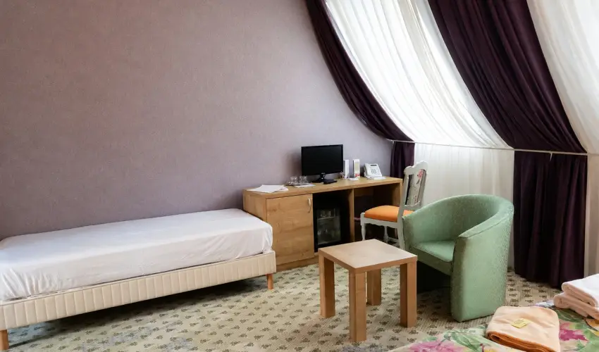Batthy�ny Kast�lysz�ll� Zalacs�ny - M�rcius 15.