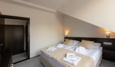 Bazilika alatti Panzi� Esztergom
