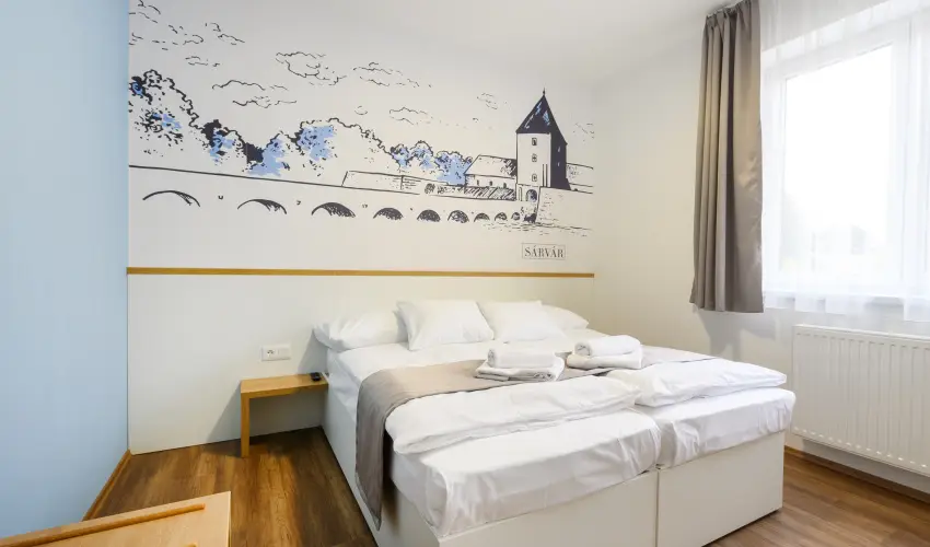 Berill Suites S�rv�r - M�rcius 15. - teljes el�refizet�ssel