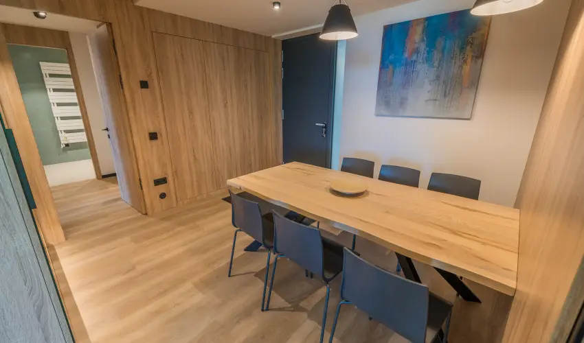 BJ81 Suite Hotel Si�fok - M�rcius 15. (min. 3 �j)