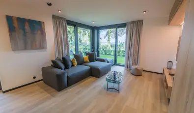 BJ81 Suite Hotel Si�fok