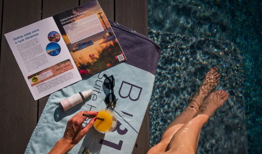 BJ81 Suite Hotel Si�fok - M�rcius 15. (min. 3 �j)