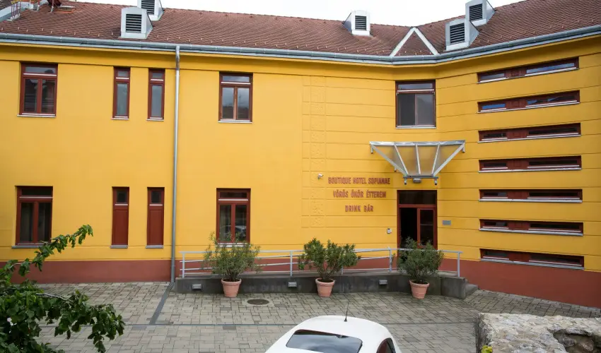 Boutique Hotel Sopianae P�cs - M�rcius 15. 