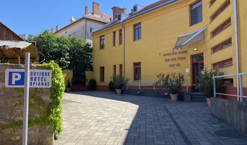 Boutique Hotel Sopianae P�cs - M�rcius 15. 