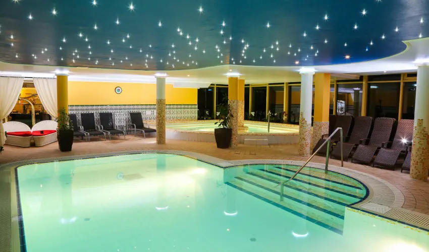 Calimbra Konferencia & Wellness Hotel Miskolctapolca - M�rcius 15-e �nnep �s wellness