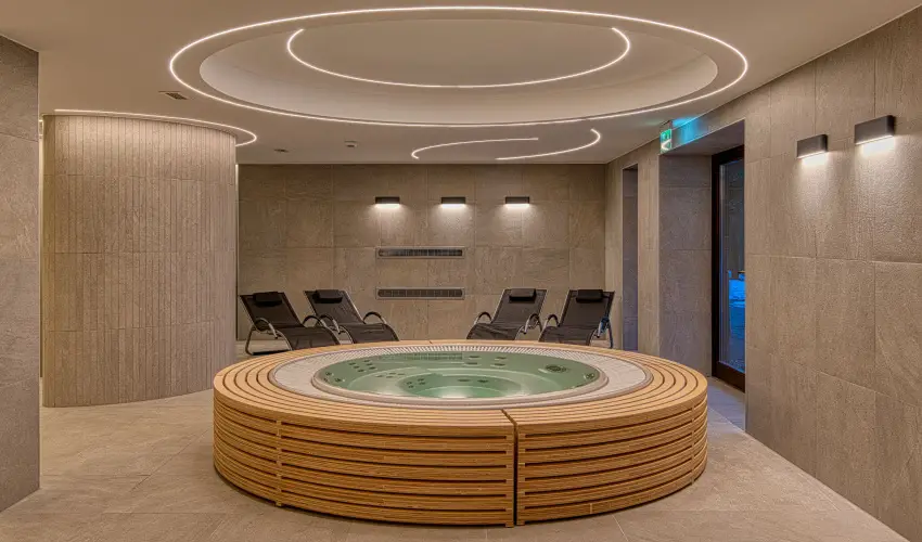 Cardoner Hotel Pilisszentkereszt - M�rcius 15. - teljes el�refizet�ssel (min. 2 �j)