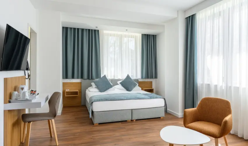 Cardoner Hotel Pilisszentkereszt - M�rcius 15. - teljes el�refizet�ssel (min. 2 �j)