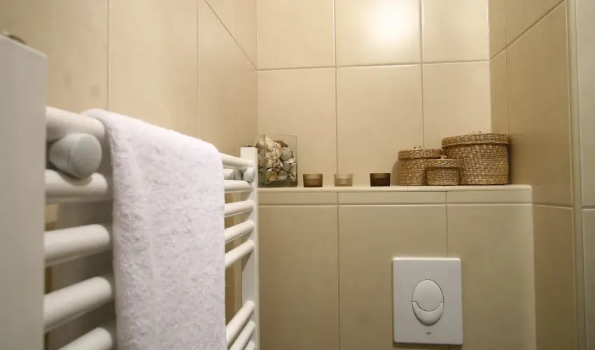 Central Hotel 21 Budapest - M�rcius 15. - teljes el�refizet�ssel (min. 2 �j)