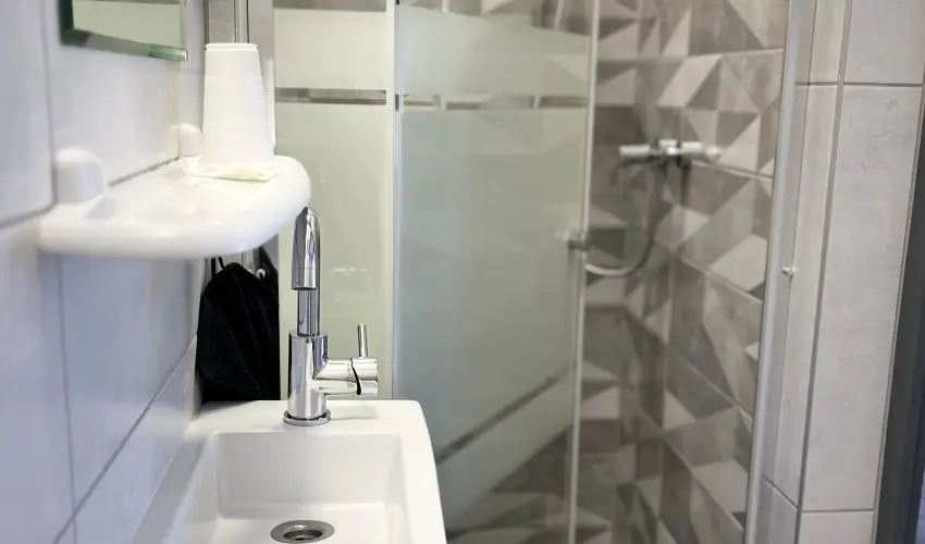 Centroom Apartman Dunaf�ldv�r - M�rcius 15.