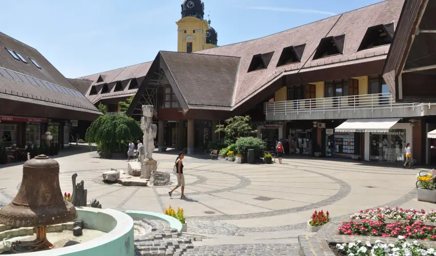 Centrum Hotel Debrecen - M�rcius 15. 