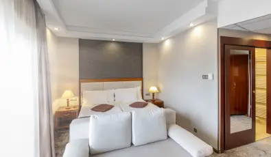 Colosseum Wellness Hotel M�rahalom