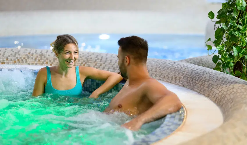 Colosseum Wellness Hotel M�rahalom - M�rcius 15. 