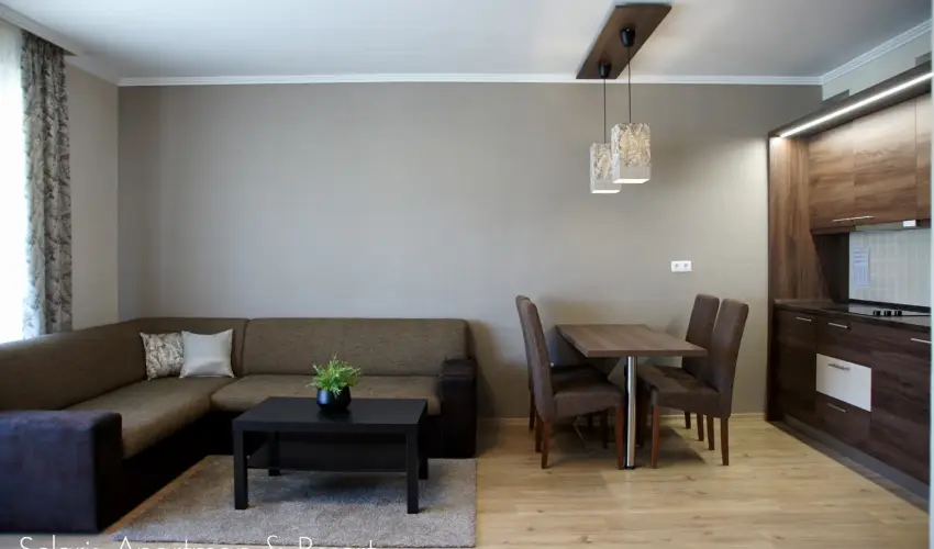 Solaris Apartman & Resort Cserkesz�l� - M�rcius 15. 
