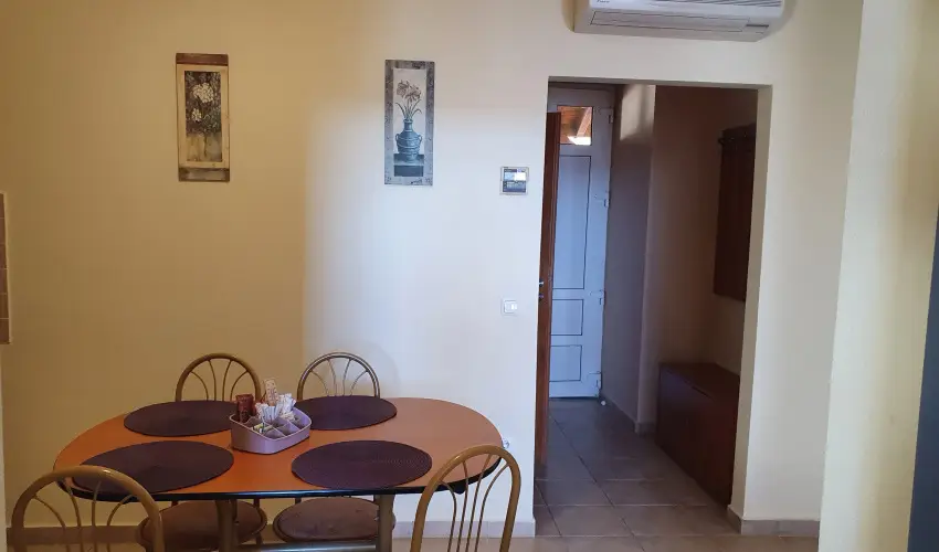 D&A Apartmanh�z Egerszal�k - M�rcius 15. 