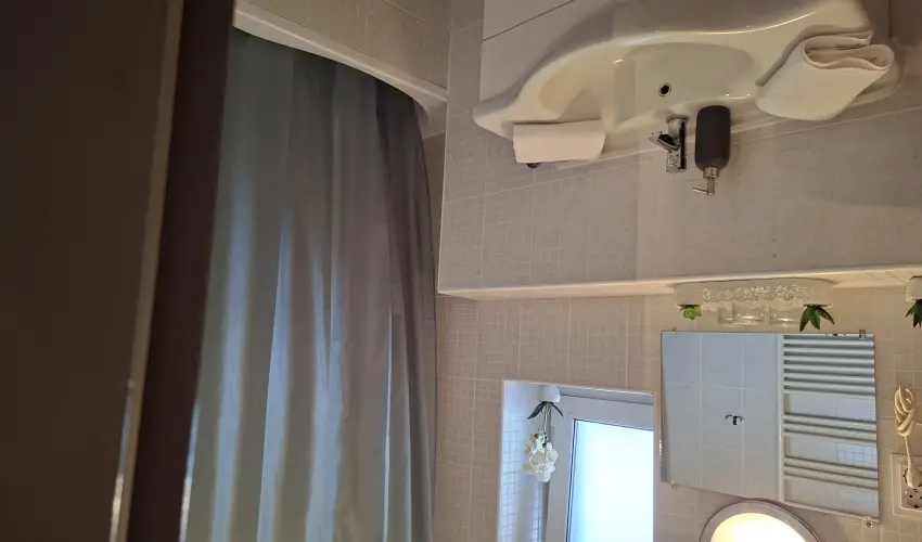 D&A Apartmanh�z Egerszal�k - M�rcius 15. 
