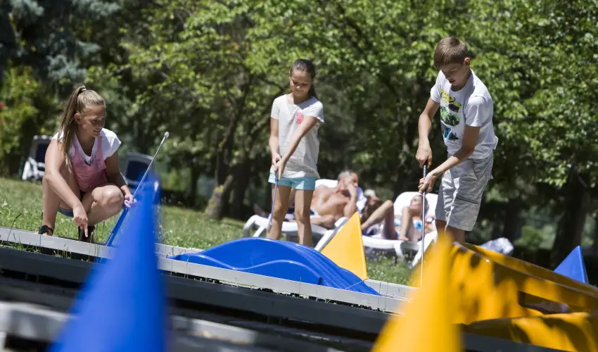 Danubius Hotel B�k B�k, B�kf�rd� - M�rcius 15. 