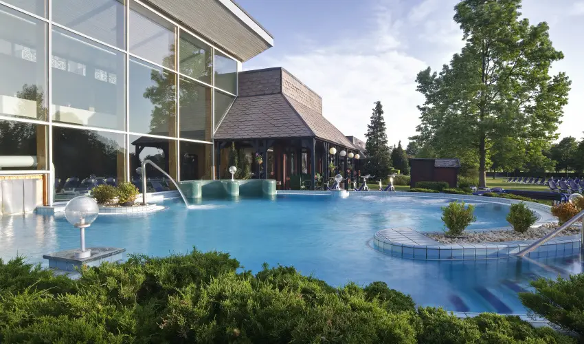 Danubius Hotel B�k B�k, B�kf�rd� - M�rcius 15. 