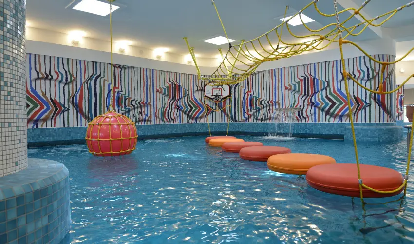 Danubius Hotel B�k B�k, B�kf�rd� - M�rcius 15. 