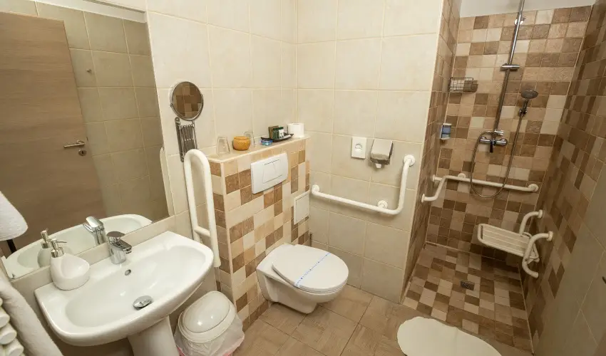 D�m Hotel Szeged - M�rcius 15. 