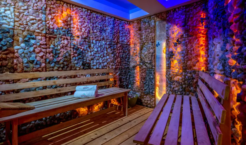Dr�va Hotel Thermal Resort Hark�ny - M�rcius 15.