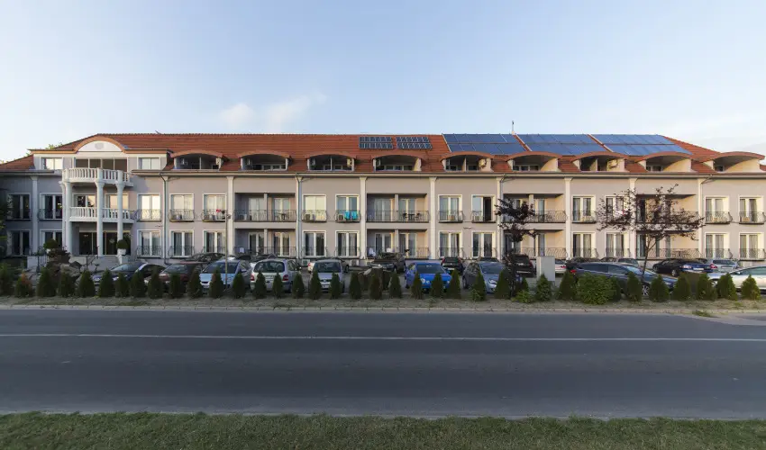 Duna Relax Hotel R�ckeve - M�rcius 15. (min. 2 �j)