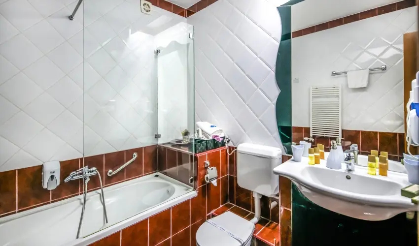 Duna Relax Hotel R�ckeve - M�rcius 15. (min. 2 �j)