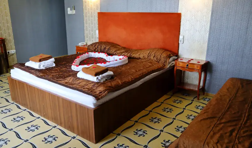 Duna Relax Hotel R�ckeve - M�rcius 15. (min. 2 �j)