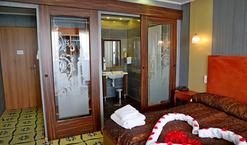 Duna Relax Hotel R�ckeve - M�rcius 15. (min. 2 �j)