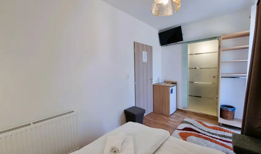 Duna-Beach Apartman Kimle - M�rcius 15. (min. 2 �j)