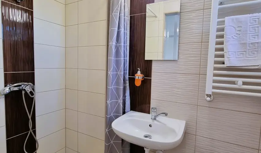 Duna-Beach Apartman Kimle - M�rcius 15. (min. 2 �j)