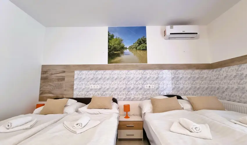Duna-Beach Apartman Kimle - M�rcius 15. (min. 2 �j)
