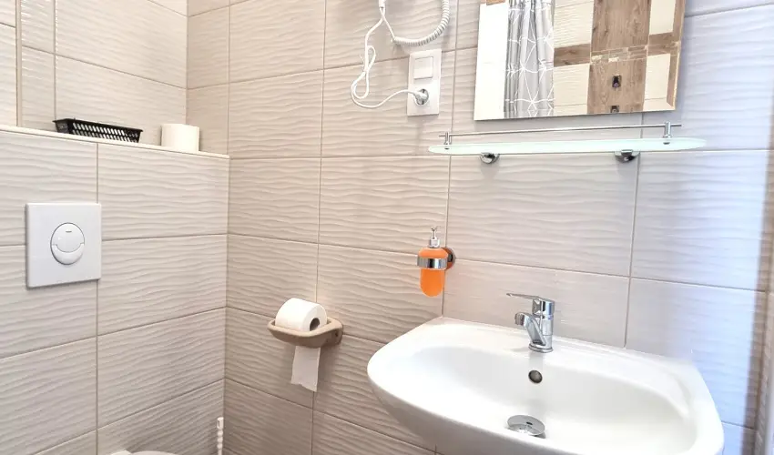 Duna-Beach Apartman Kimle - M�rcius 15. (min. 2 �j)