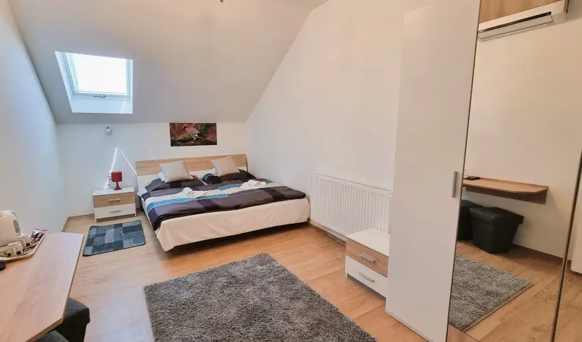 Duna-Beach Apartman Kimle - M�rcius 15. (min. 2 �j)