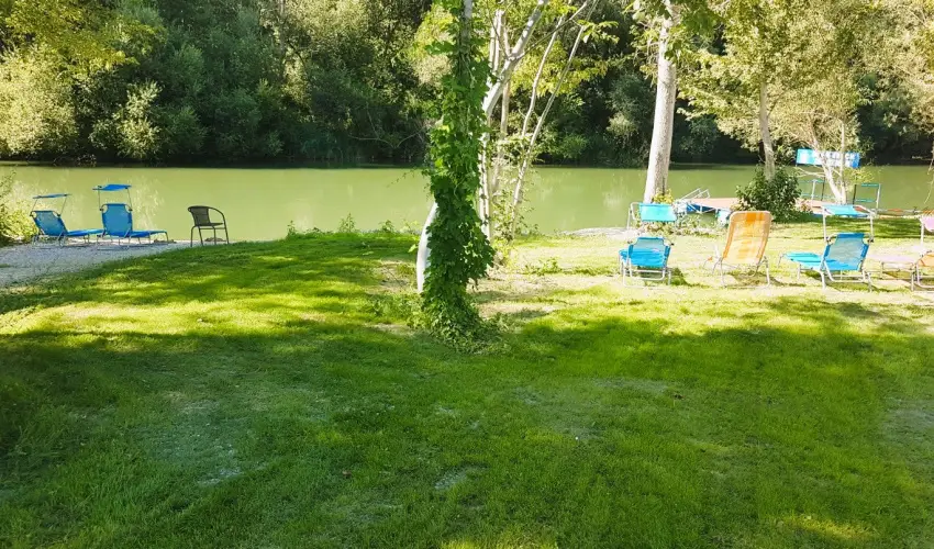 Duna-Beach Apartman Kimle - M�rcius 15. (min. 2 �j)