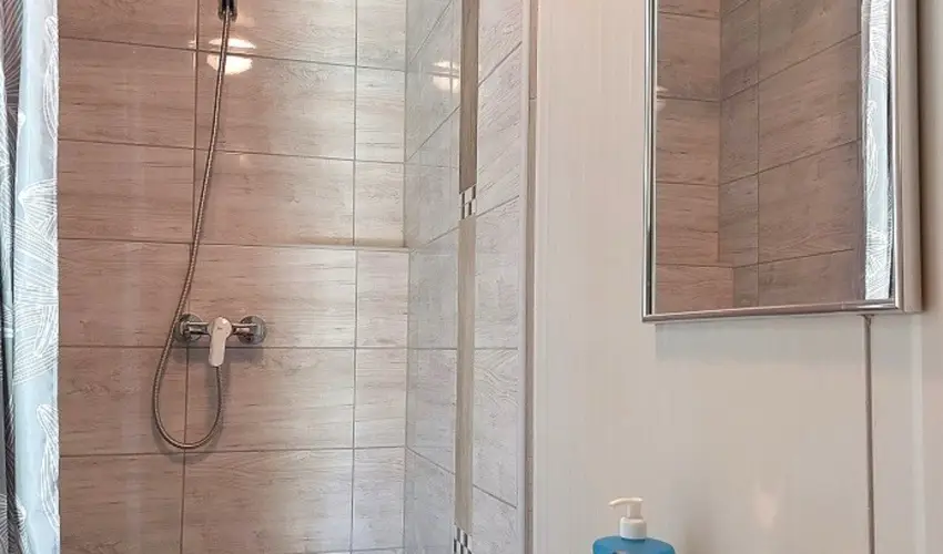 Duna-Beach Apartman Kimle - M�rcius 15. (min. 2 �j)