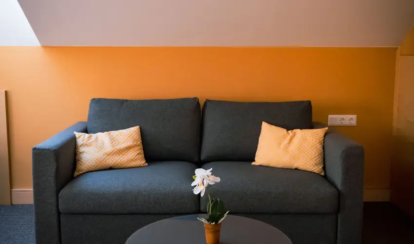 Eleven Business & Sport Hotel J�sz�roksz�ll�s - M�rcius 15. 