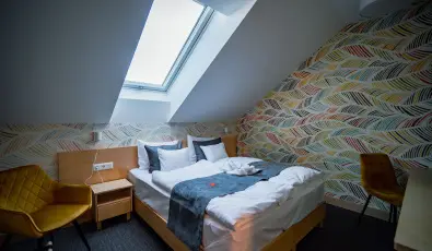 Eleven Business & Sport Hotel J�sz�roksz�ll�s