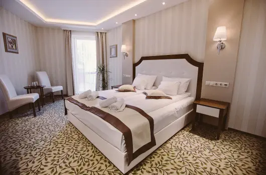 Elix�r Medical Wellness Hotel - M�rcius 15. (min. 2 �j)