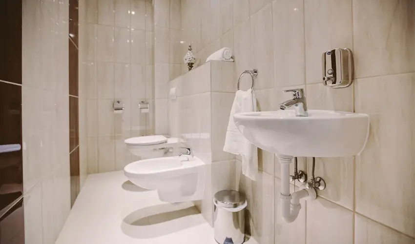 Elix�r Medical Wellness Hotel M�rahalom - M�rcius 15. (min. 2 �j)