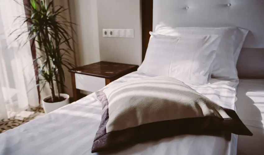 Elix�r Medical Wellness Hotel M�rahalom - M�rcius 15. (min. 2 �j)