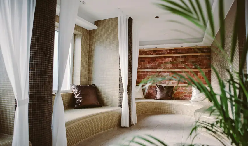 Elix�r Medical Wellness Hotel M�rahalom - M�rcius 15. (min. 2 �j)