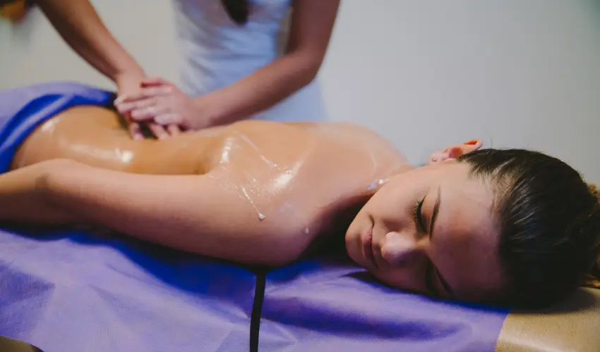 Elix�r Medical Wellness Hotel M�rahalom - M�rcius 15. (min. 2 �j)