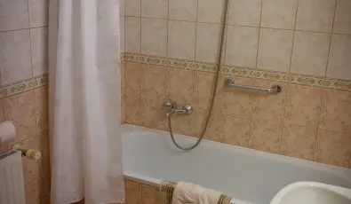 Erika Apartman S�rv�r