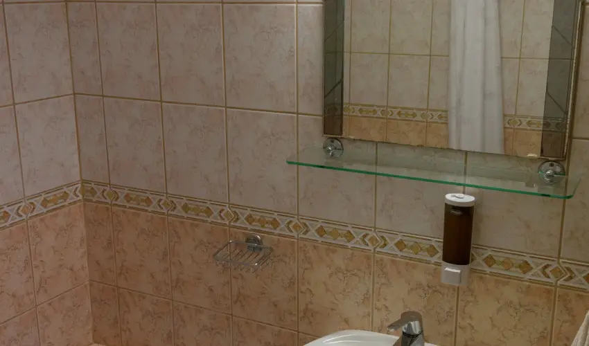 Erika Apartman S�rv�r - M�rcius 15.  (min. 3 �j)