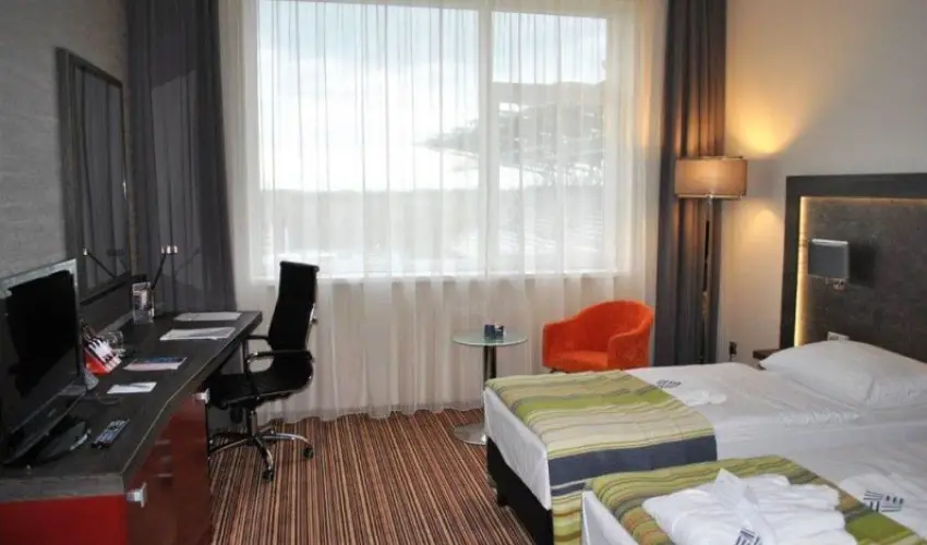 ETO Park Hotel Superior Business & Stadium Gy�r - M�rcius 15. 