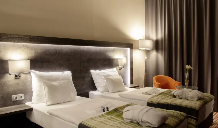ETO Park Hotel Superior Business & Stadium Gy�r - M�rcius 15. 