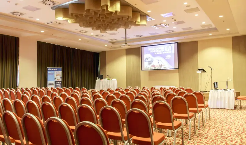 ETO Park Hotel Superior Business & Stadium Gy�r - M�rcius 15. 
