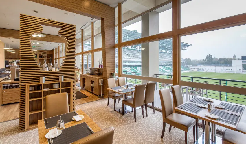 ETO Park Hotel Superior Business & Stadium Gy�r - M�rcius 15. 